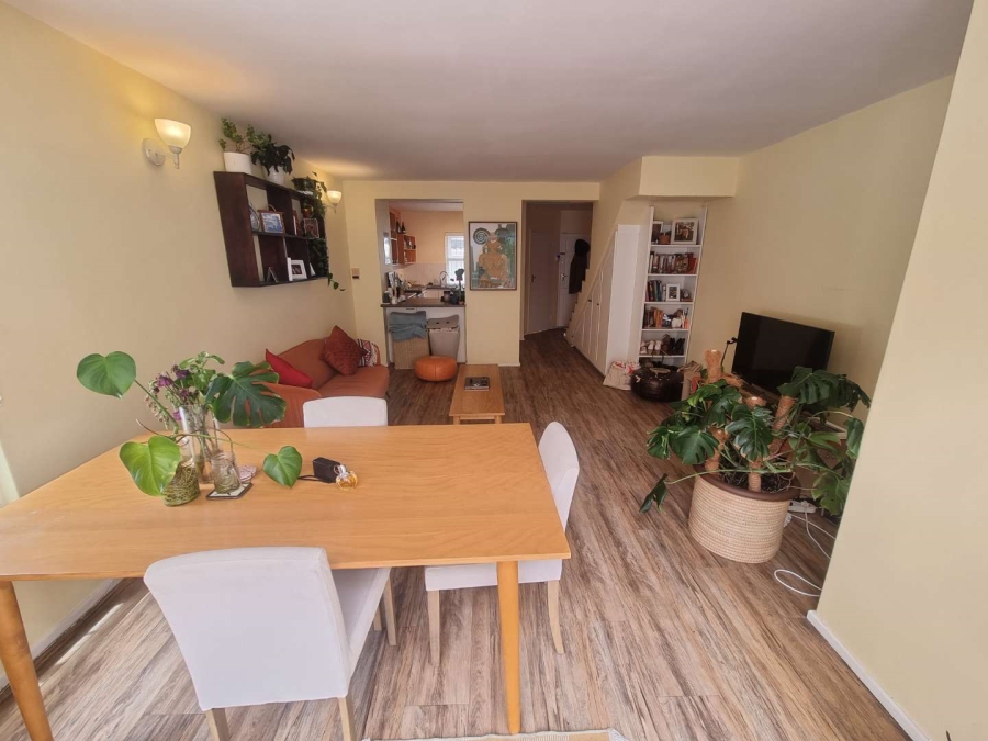 To Let 2 Bedroom Property for Rent in Claremont Upper Western Cape